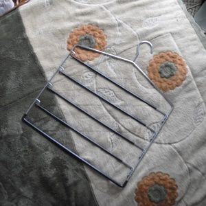 minimalist multi hanger